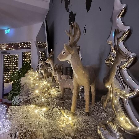 Hotel Kurhaus Uhlenberg 바트 뮌스터아이펠 외부 사진
