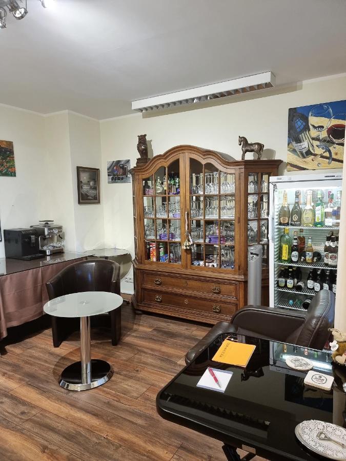 Hotel Kurhaus Uhlenberg 바트 뮌스터아이펠 외부 사진