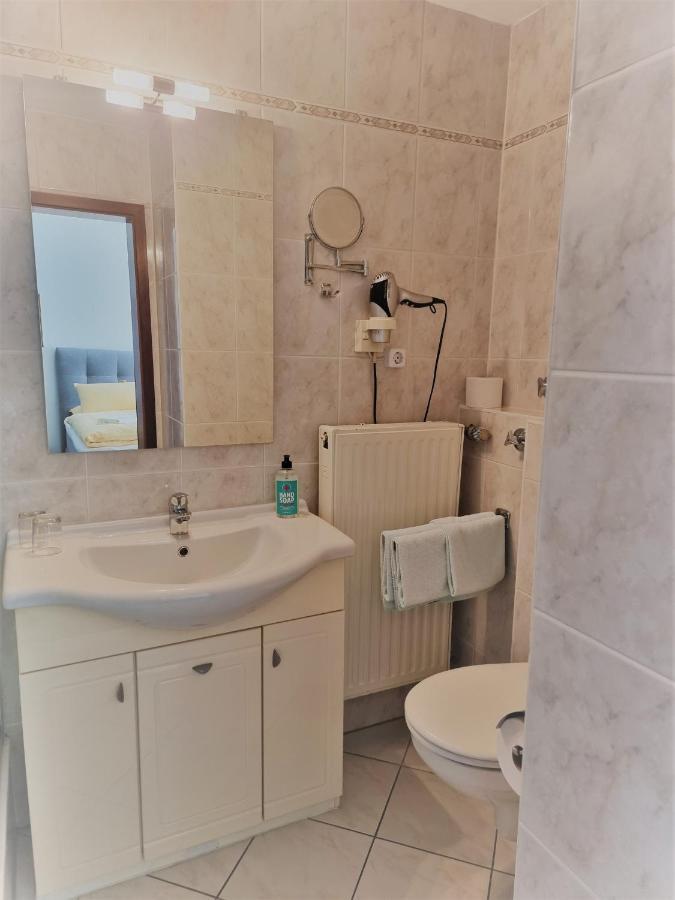 Hotel Kurhaus Uhlenberg 바트 뮌스터아이펠 외부 사진