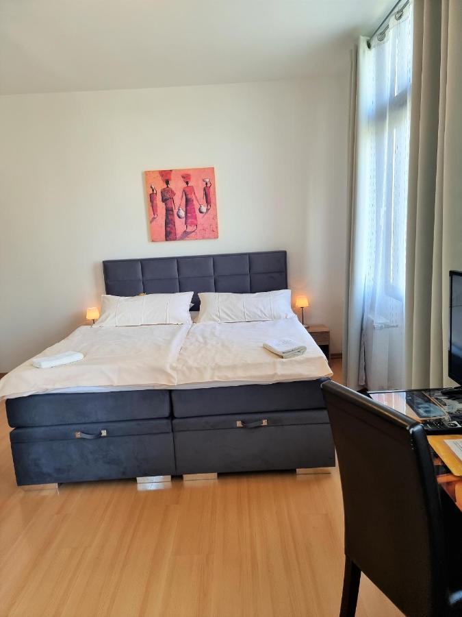 Hotel Kurhaus Uhlenberg 바트 뮌스터아이펠 외부 사진