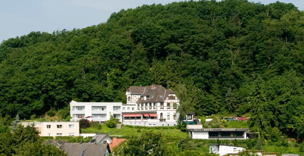 Hotel Kurhaus Uhlenberg 바트 뮌스터아이펠 외부 사진